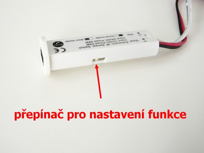 Skřínový spínač 2v1 s IR senzorem