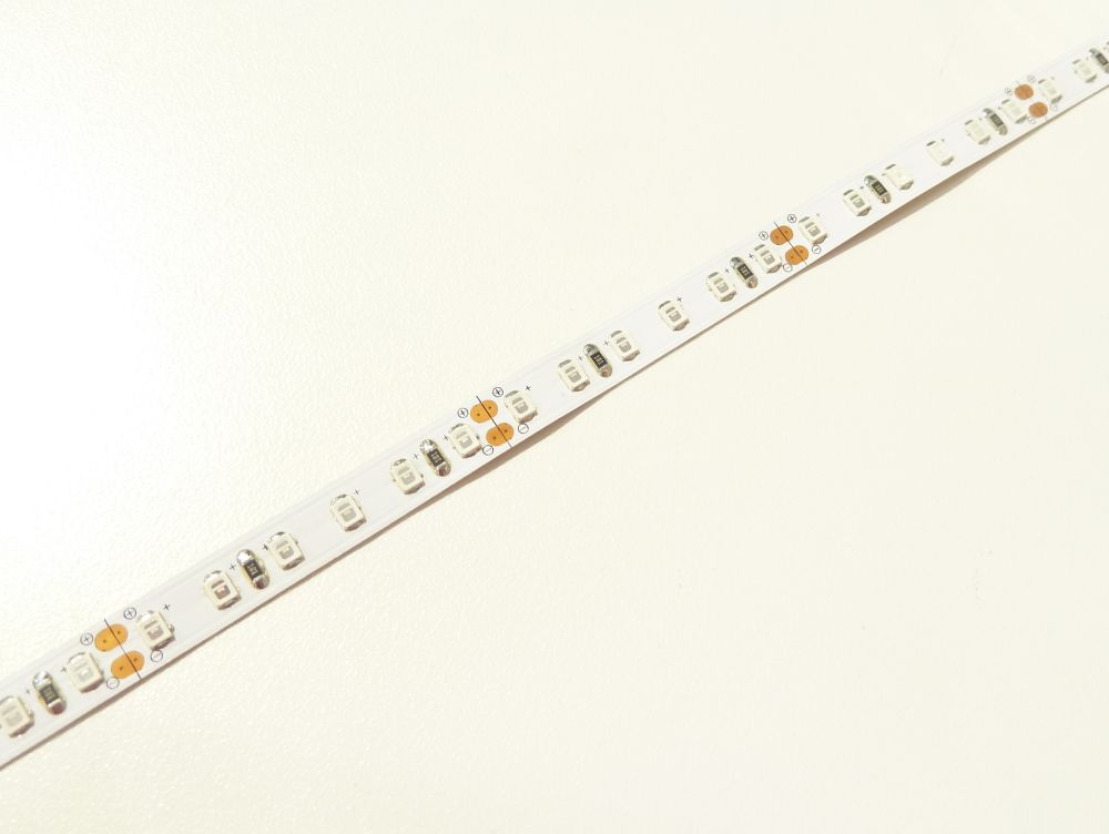 LED PÁSEK 24V, 9,6W, 120LED/m TEPLÁ BÍLÁ - INTERIÉR