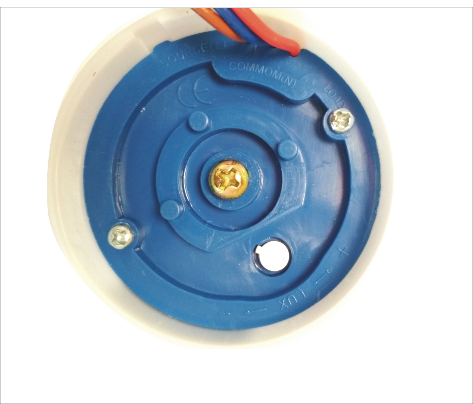 Soumrakový spínač ST302