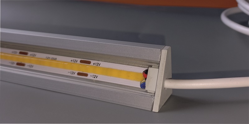 LED SVÍTIDLO 12V s vysokou odolností vůči vodě