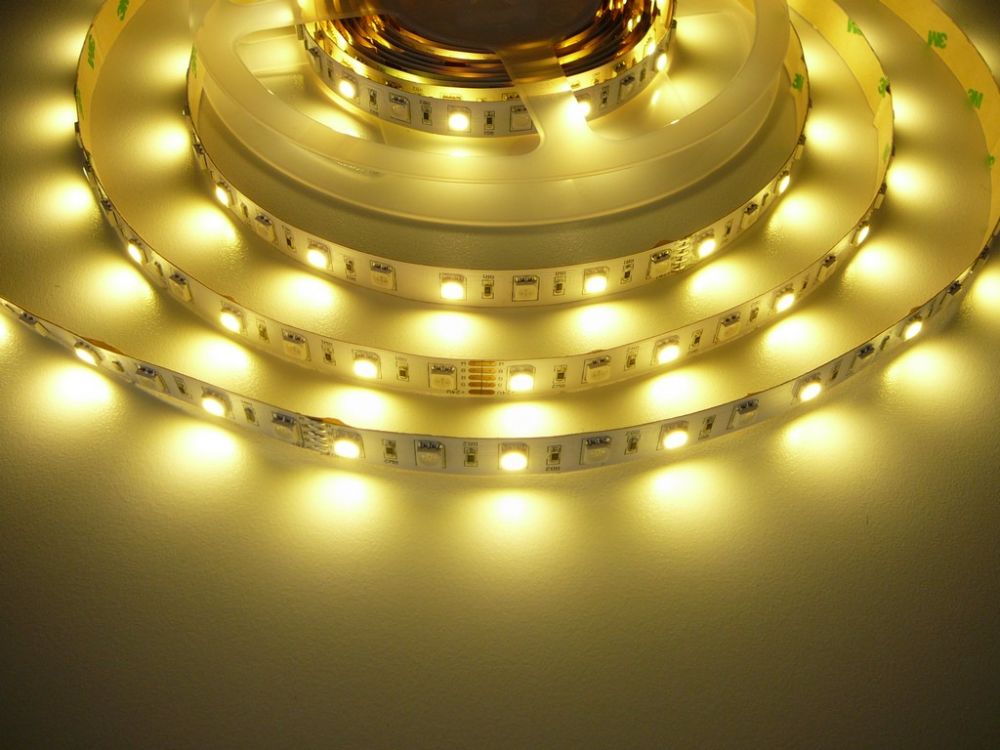 LED PÁSEK 24V, 14,4W, RGB+DW INTERIÉR